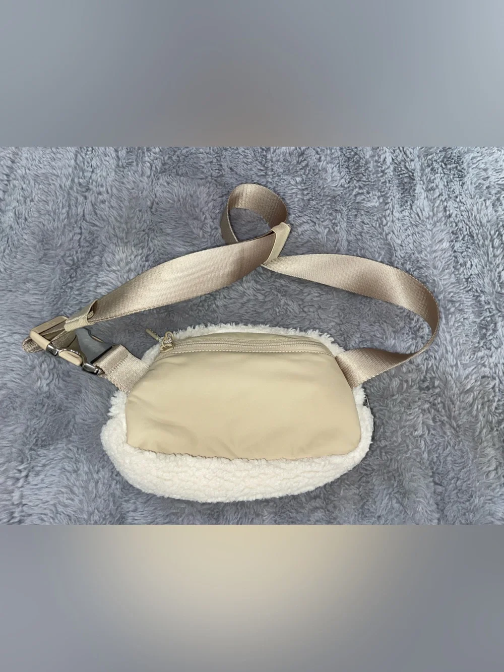 Lululemon White Everywhere Belt Bag Fleece Sherpa